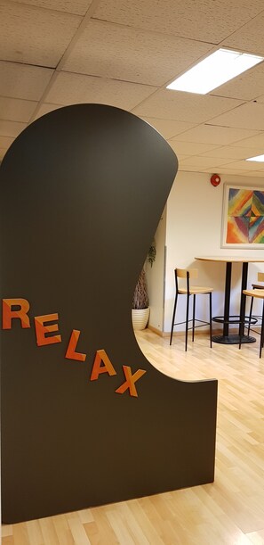 Sala de estar en el lobby