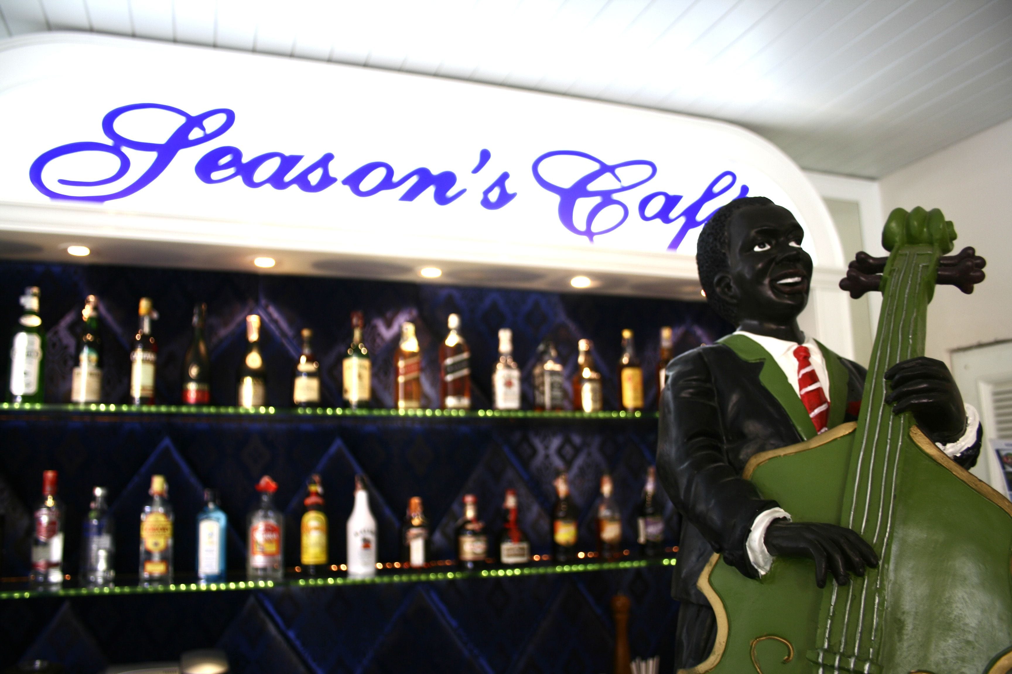Foto - Four Seasons Place