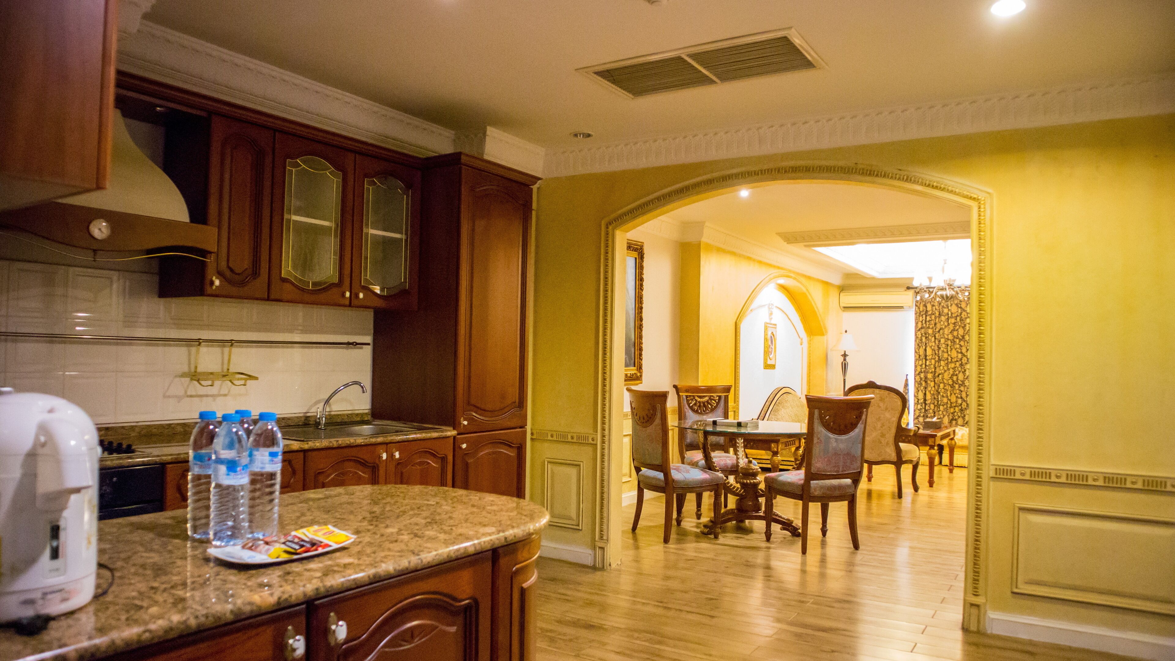 Foto - Four Seasons Place Pattaya