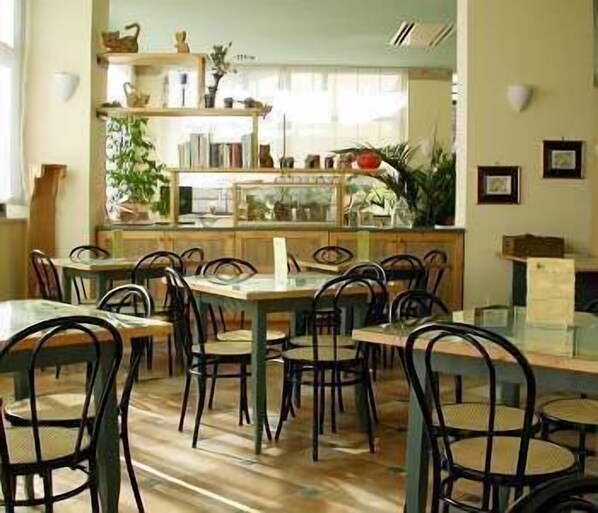 Petit déjeuner buffet compris tous les jours