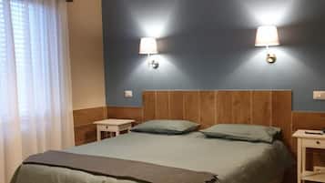 In-room safe, desk, cots/infant beds, rollaway beds