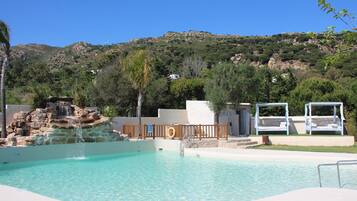 Seasonal outdoor pool, pool umbrellas, sun loungers