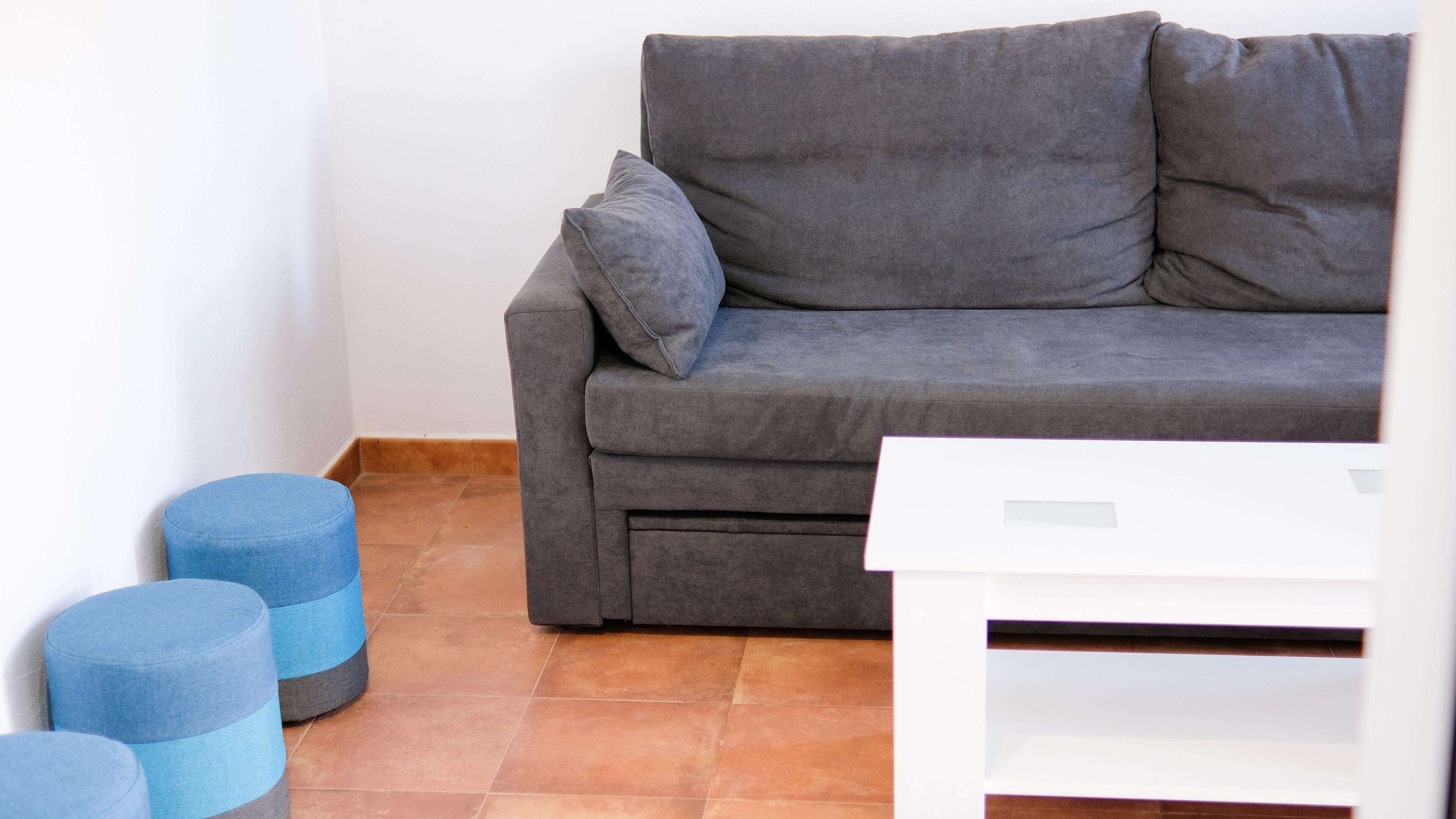 family room | 1 bedroom, minibar, desk, soundproofing