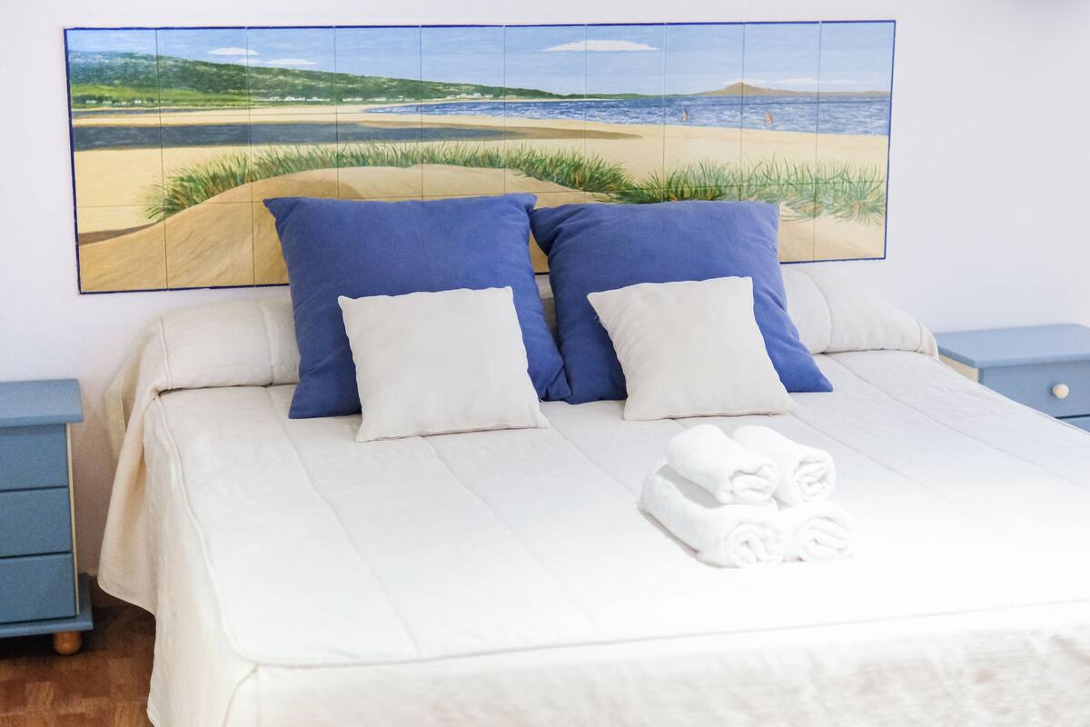 1 bedroom, minibar, desk, soundproofing