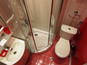 Standard Apartment, 1 Bedroom | Bathroom