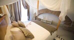 Double or Twin Room | In-room safe, desk, soundproofing, free WiFi - Modà Antica Dimora (Montegiardino)