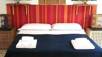 Apartment (Cataniadomus) | 3 bedrooms, Egyptian cotton sheets, premium bedding