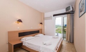 Single Room | Desk, iron/ironing board, free cots/infant beds, rollaway beds - Rhodian Sun (Rhodes)