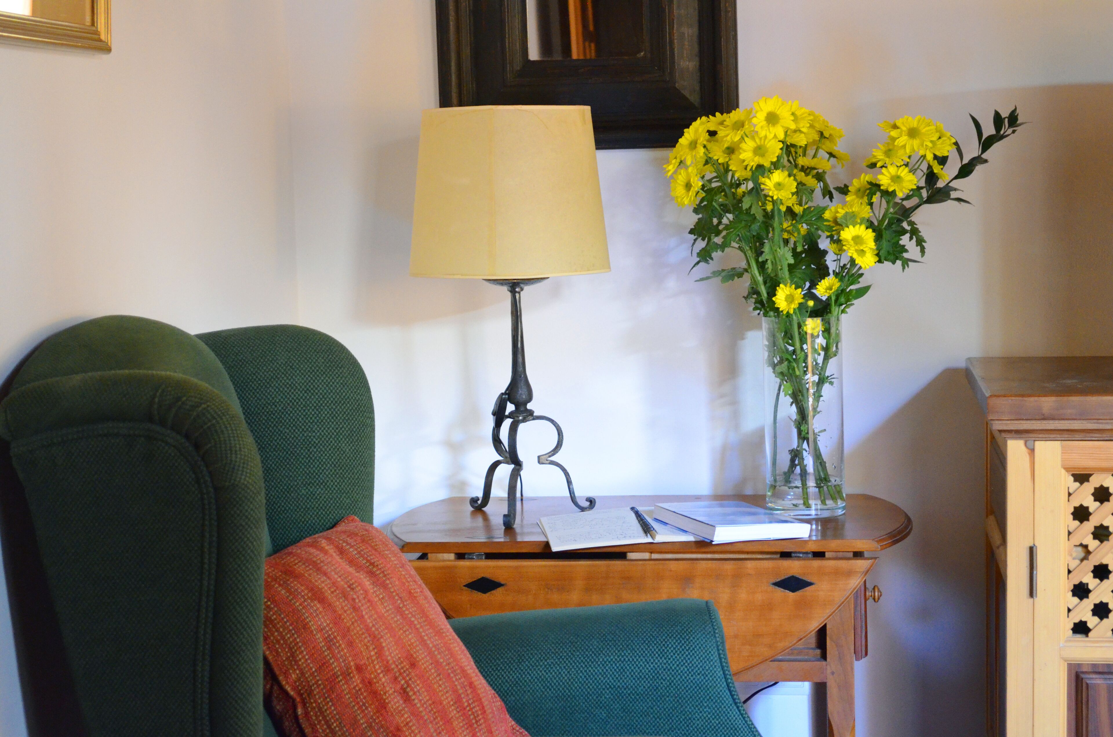 egyptian cotton sheets, down duvets, select comfort beds, minibar