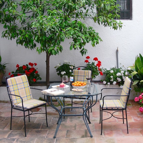 Independent House, 2 bedrooms, Kitchenette, Garden Area | View from room. Santa Isabel la Real Hotel