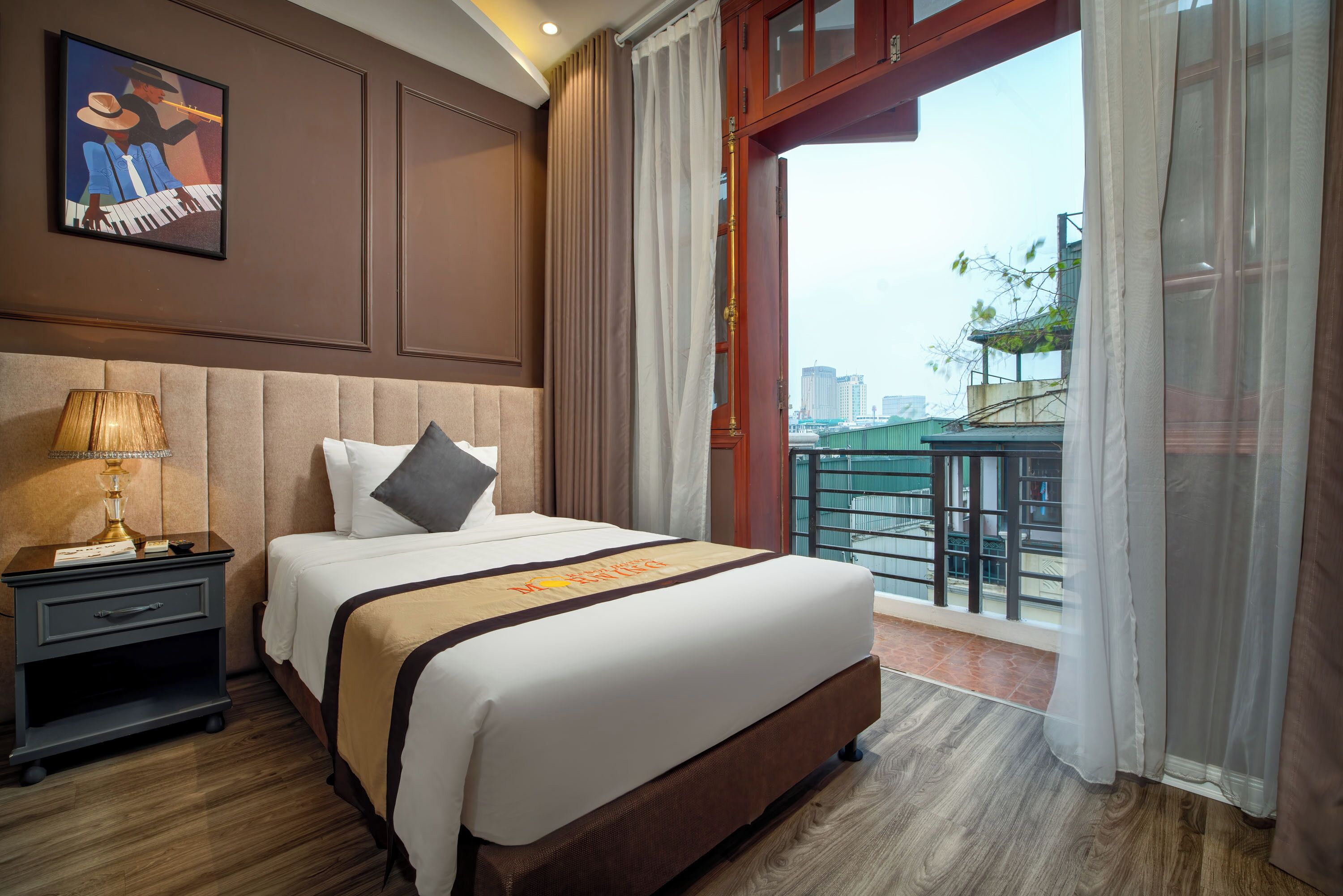 deluxe family room with balcony | 1 bedroom, premium bedding, pillow-top beds, minibar