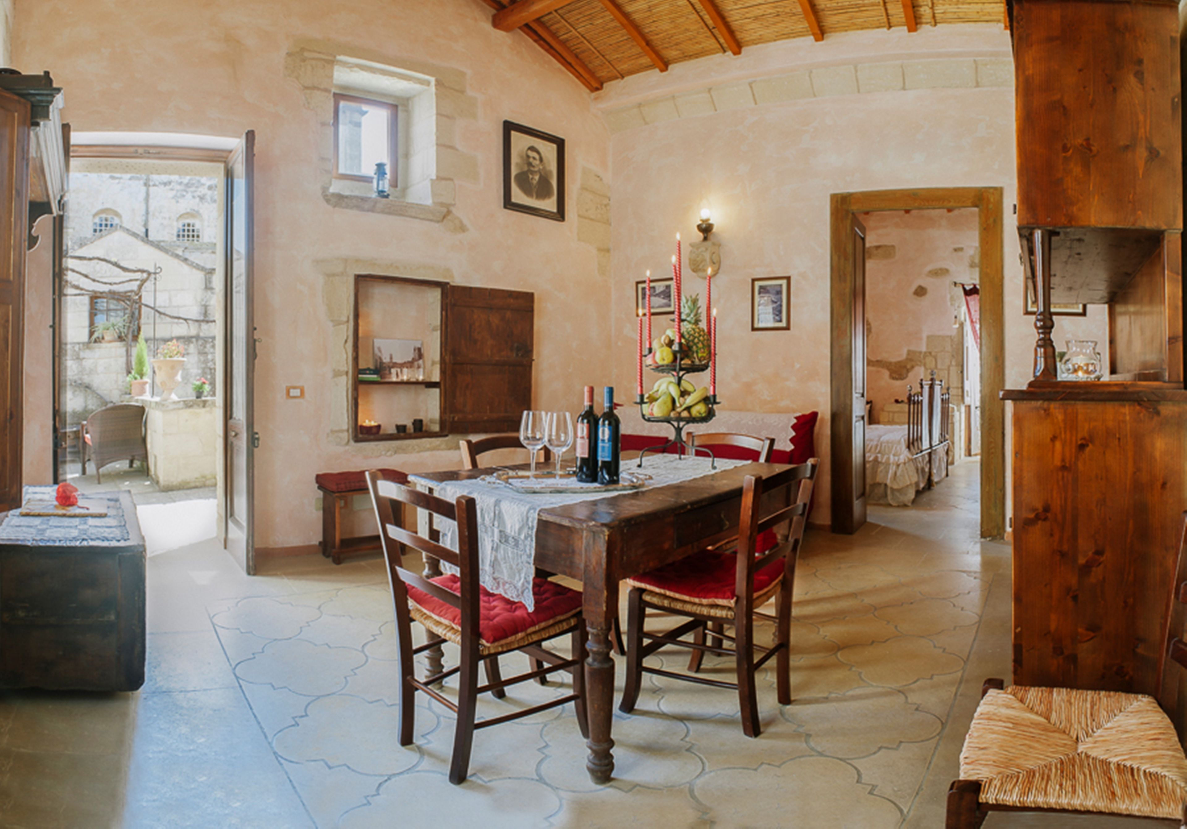 TV 20 cm com canais via satélite