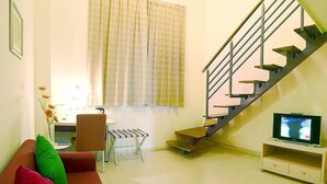 Ảnh chưa phân loại, 5 trong số 11 ảnh, nút