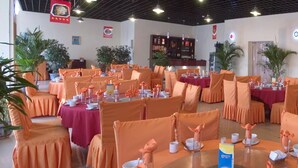 Ảnh chưa phân loại, 2 trong số 11 ảnh, nút