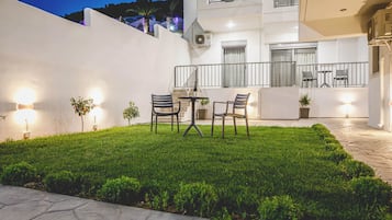 Apartamento conforto | Vista para o jardim
