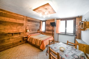 Edredón, wifi gratis y ropa de cama 