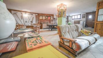 Sala de estar en el lobby