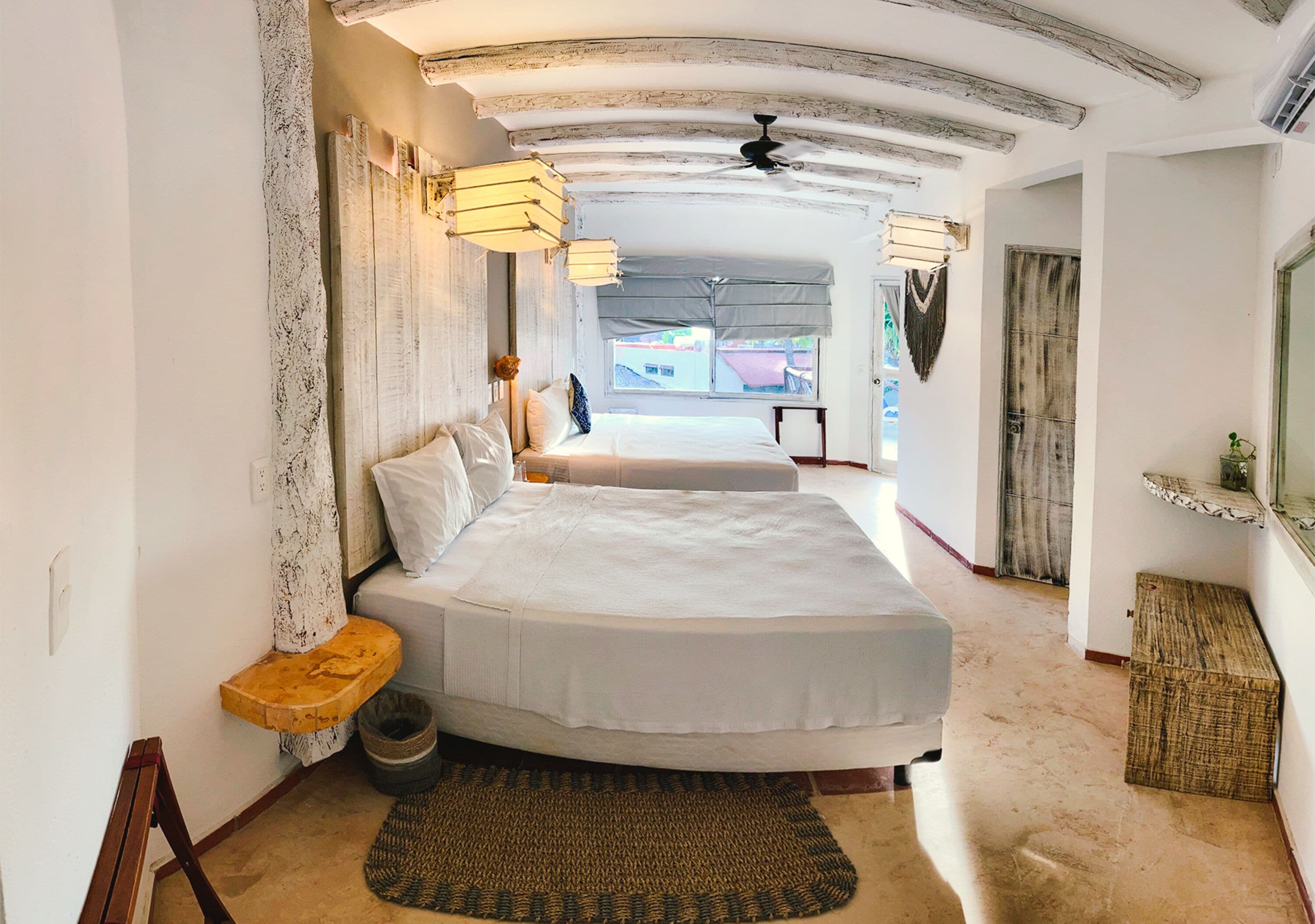 Coffres-forts dans les chambres, Wi-Fi gratuit, draps fournis