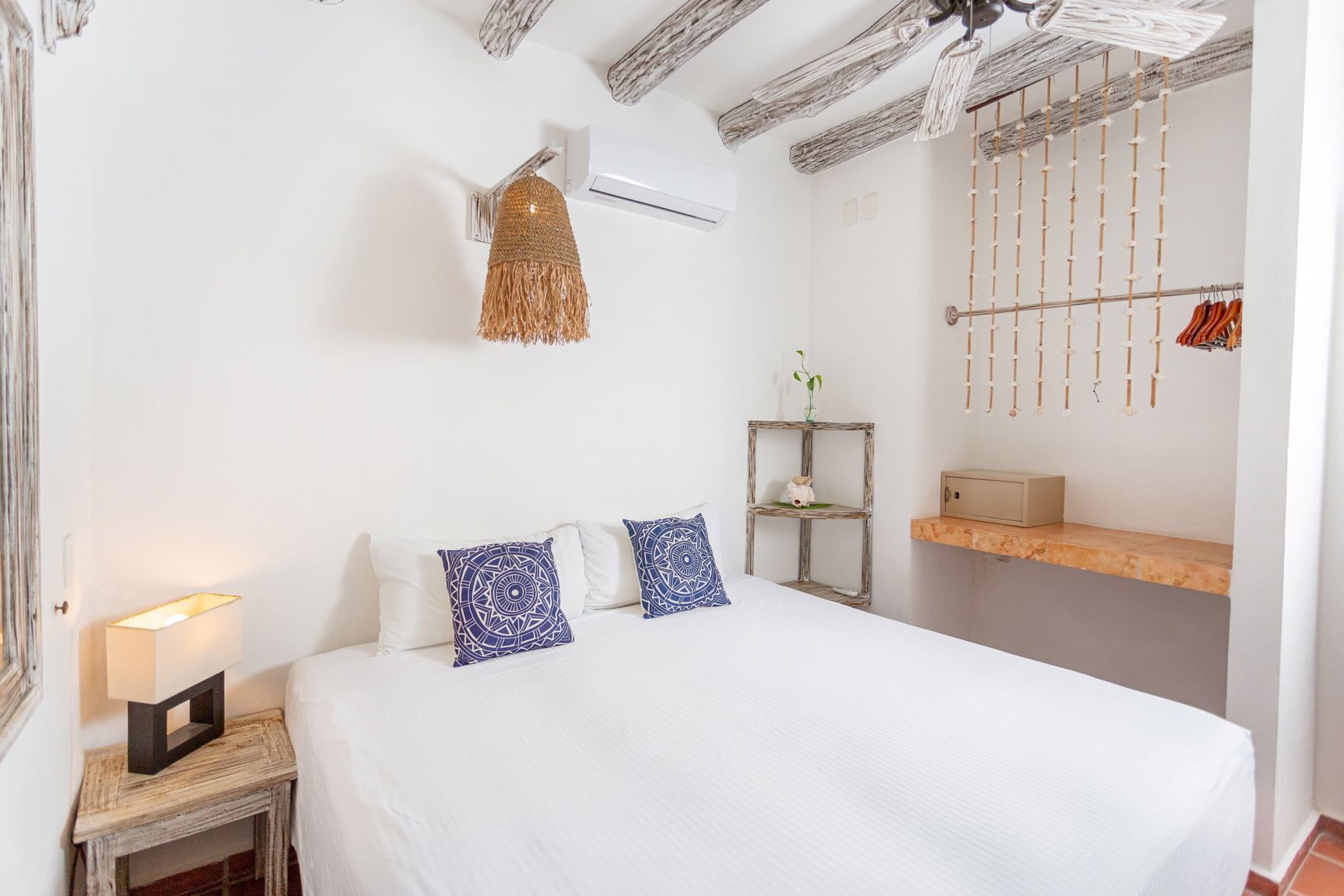 In-room safe, free WiFi, bed sheets