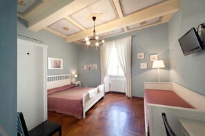 Down duvets, in-room safe, individually decorated - Bed & Breakfast Calisto 6 (Rome)