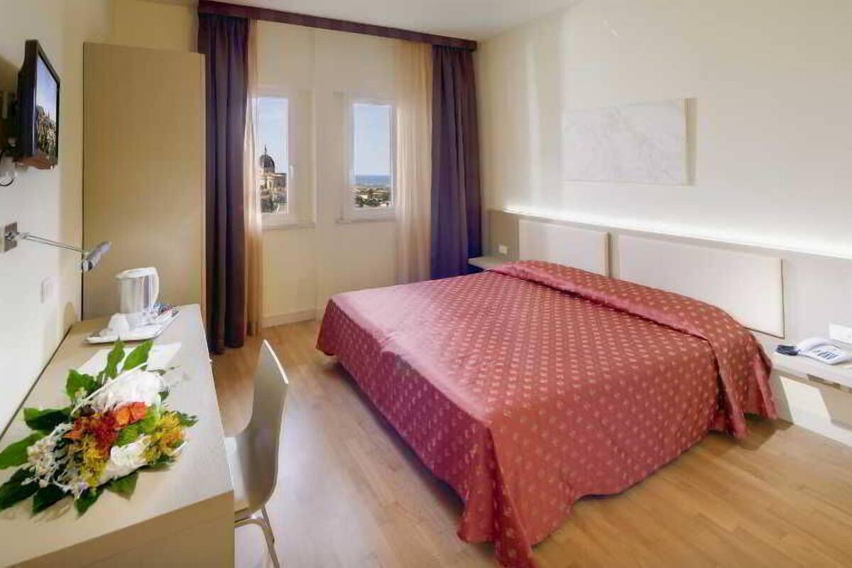 Minibar (free items), in-room safe, desk, soundproofing
