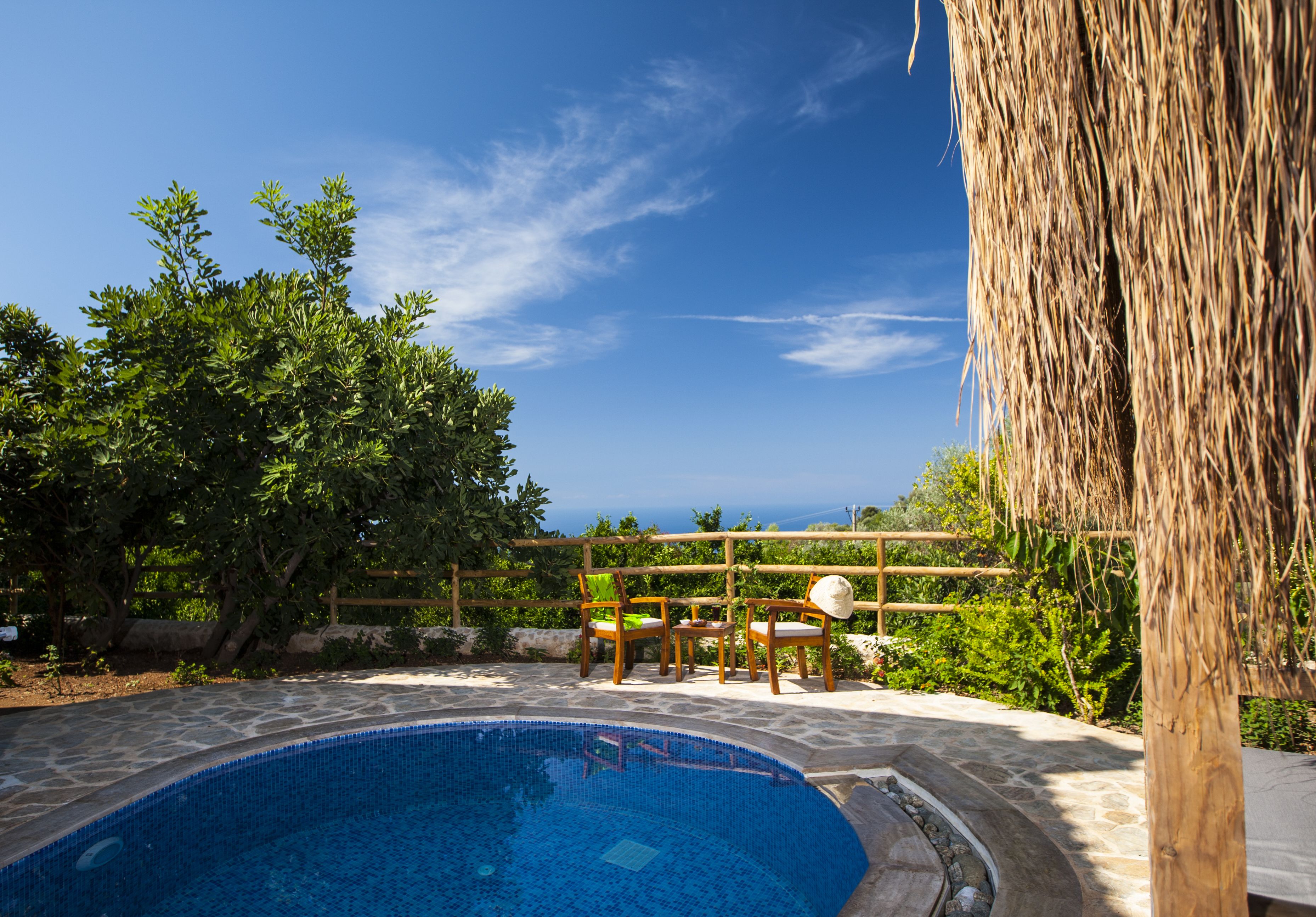 Room | Outdoor pool | 4 outdoor pools, pool umbrellas, sun loungers