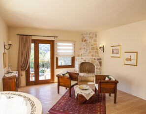 Deluxe Room | Room amenity