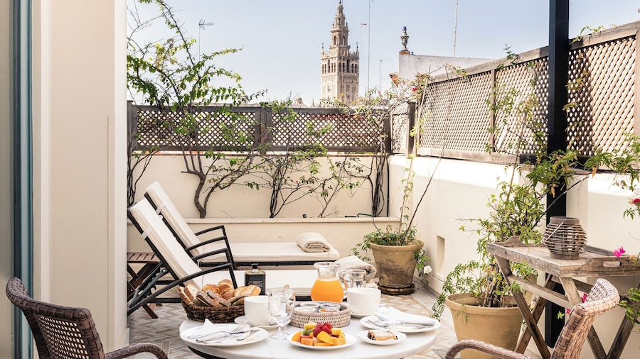 Hotel Boutique Corral del Rey by ALUZ Collection