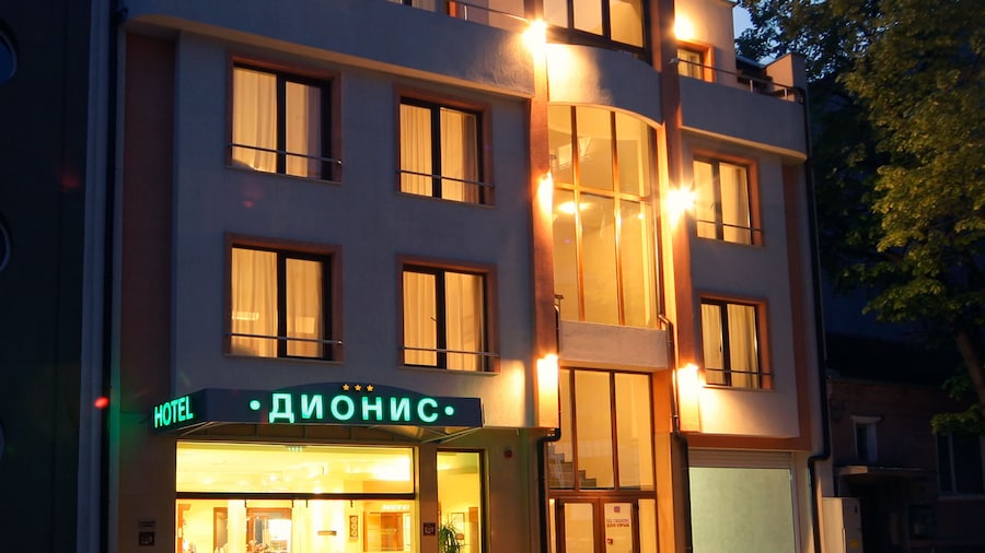 Dionis Hotel