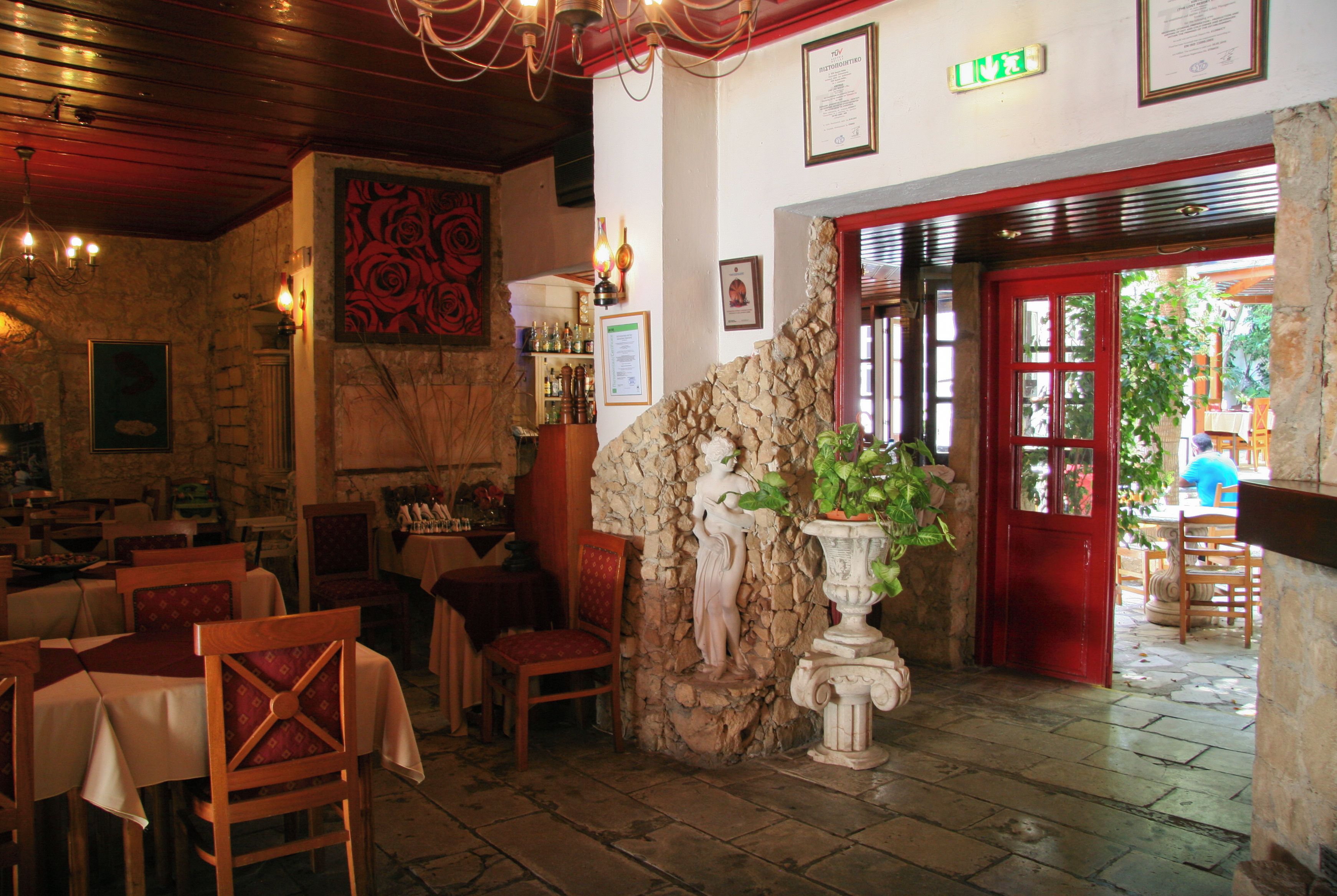 Photo - Kiniras Traditional Hotel & Restaurant