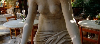 Kiniras Traditional Hotel & Restaurant