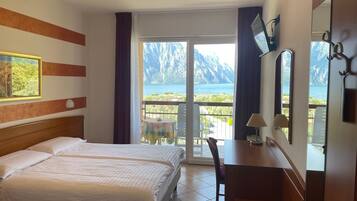 Caja de seguridad en la habitación y decoración personalizada