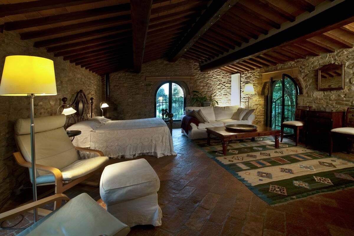Suite, Private Bathroom | Premium bedding, Select Comfort beds, desk, iron/ironing board