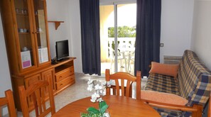 21-inch TV with digital channels - Apartamentos Costa Azahar 3000 (Alcala de Xivert)