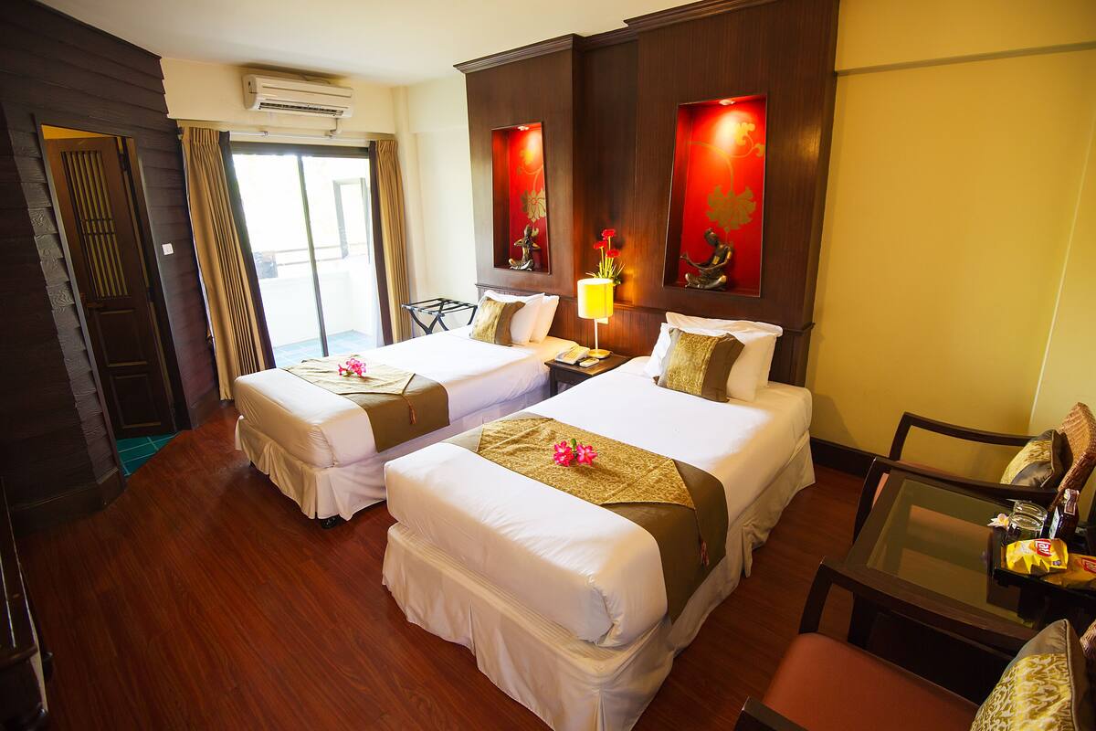 Deluxe Lanna Room | Minibar, brankas, meja kerja, dan Wi-Fi gratis