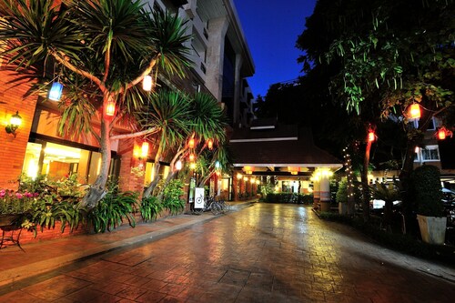 Chiang Mai Gate Hotel