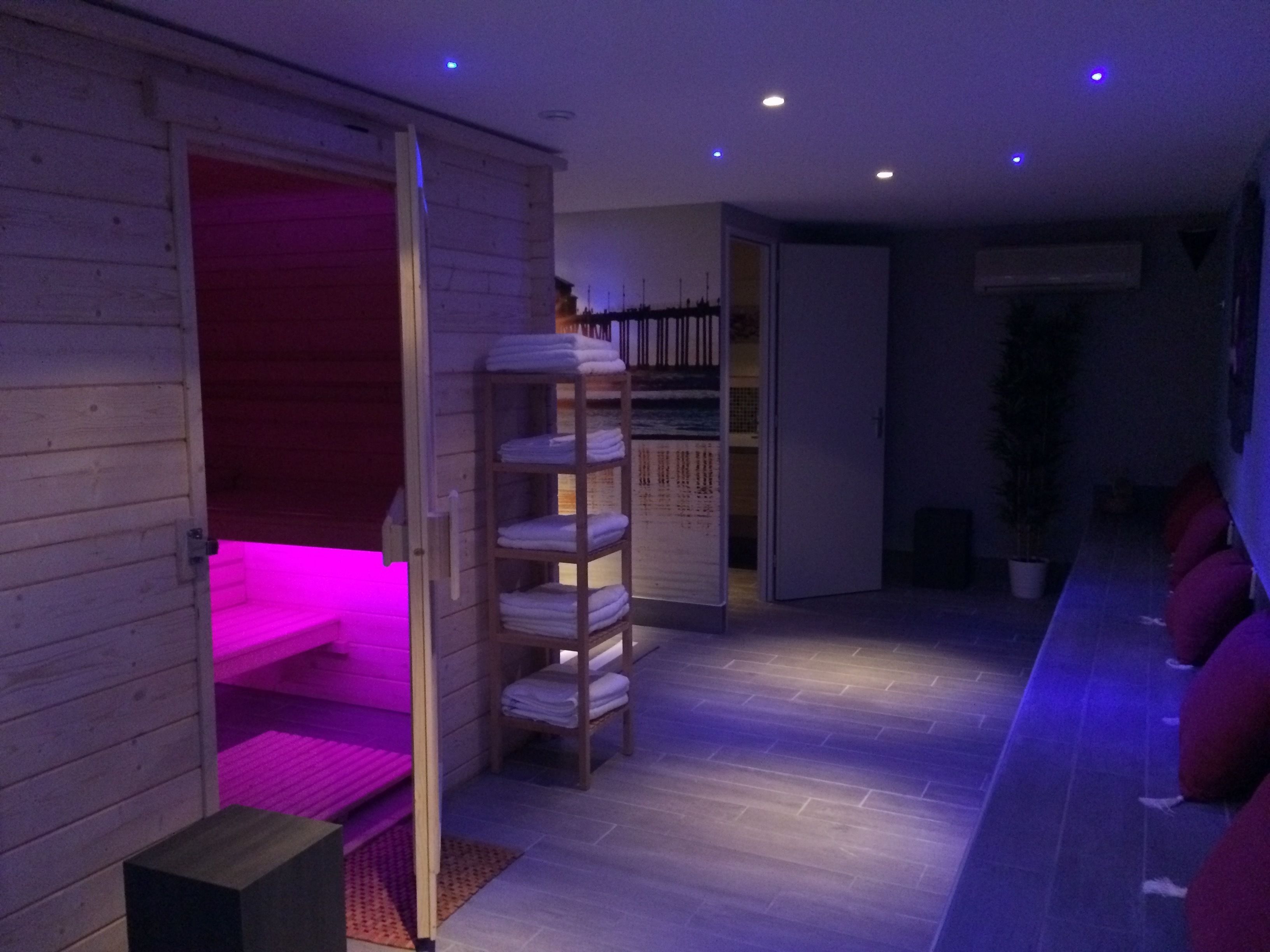 couples treatment room(s), body treatments, aromatherapy