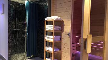 Salas de tratamiento para parejas, tratamientos corporales, aromaterapia