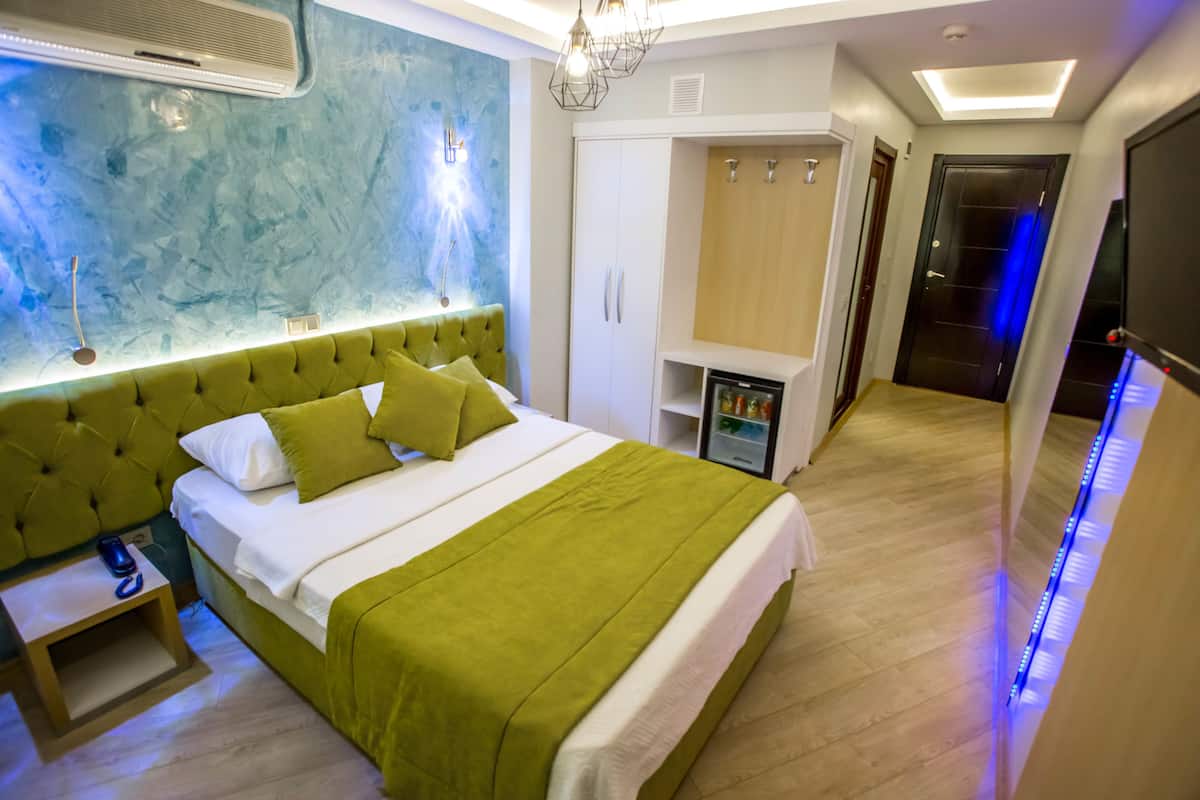 Double Room, Balcony | Cadar kapas Mesir, peralatan tempat tidur premium, katil Select Comfort