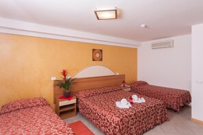 In-room safe, cribs/infant beds, rollaway beds, free WiFi - Hotel Bahama (Rimini)