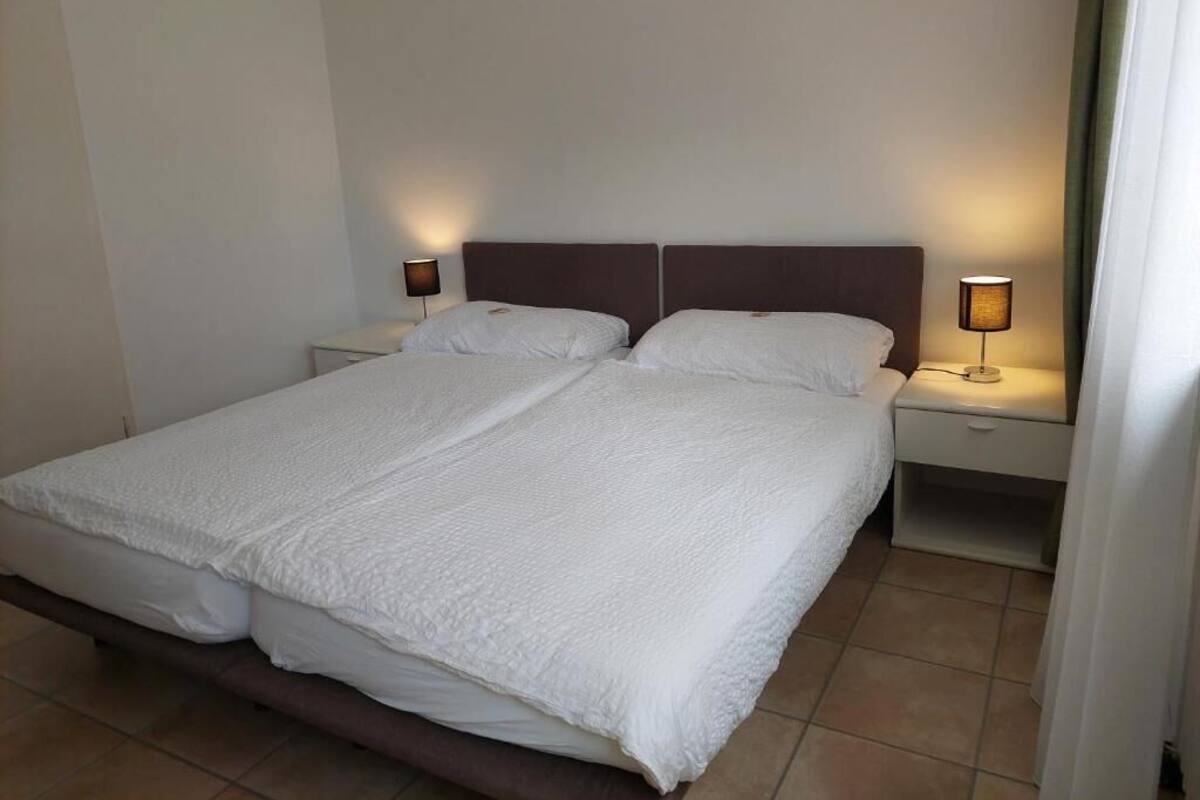 Basic Double Room, Mountain View | Minibar, in-room safe, rollaway beds, free WiFi
