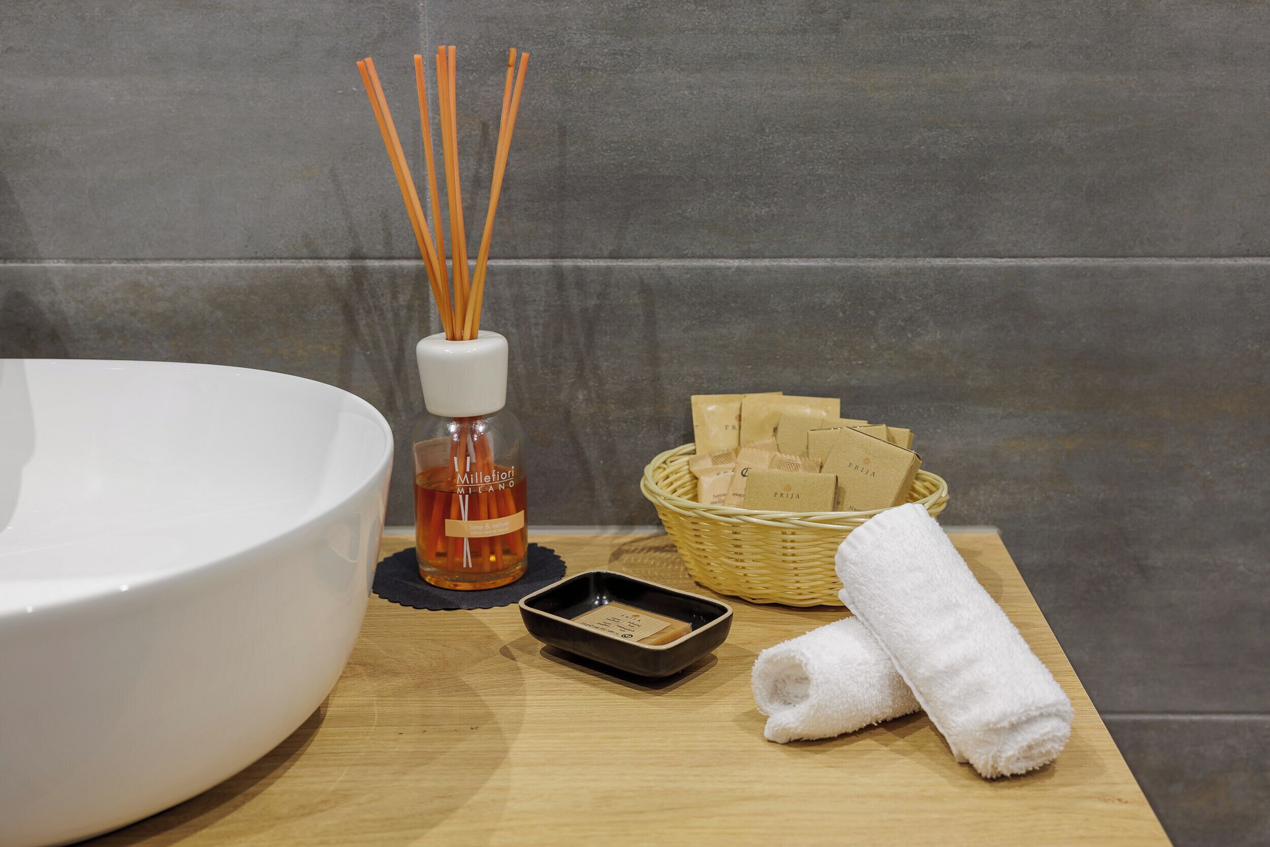 1 bedroom, minibar, in-room safe, desk