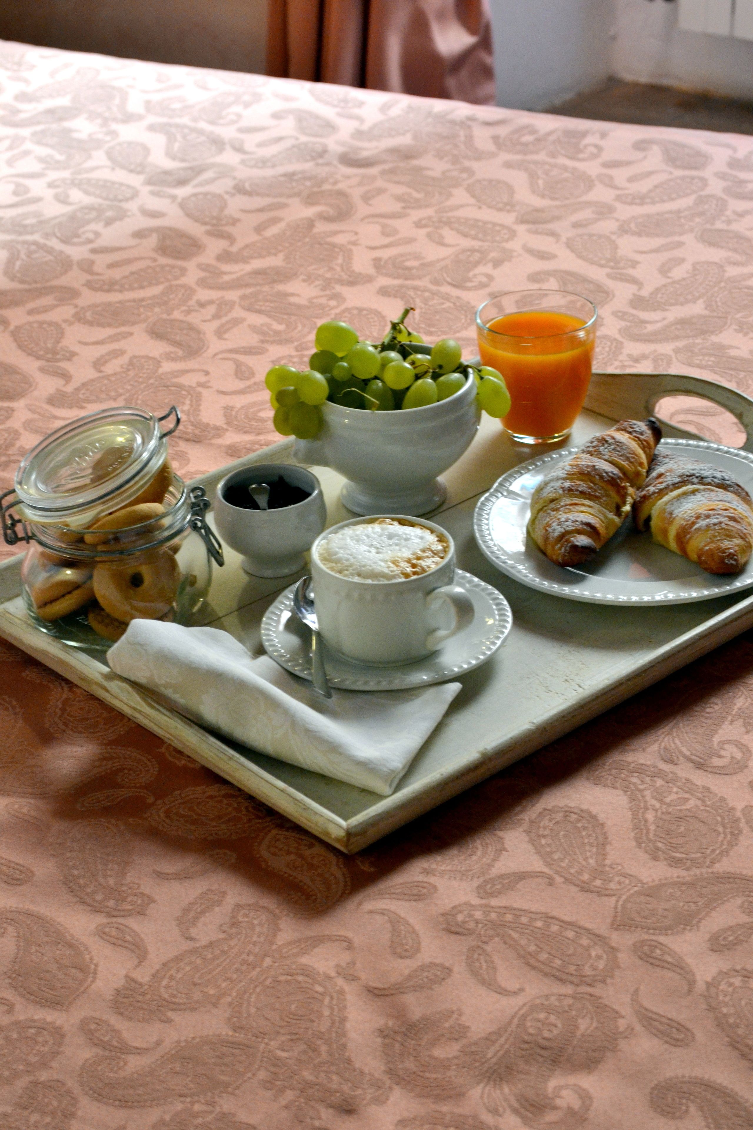 standard room | room service – dining