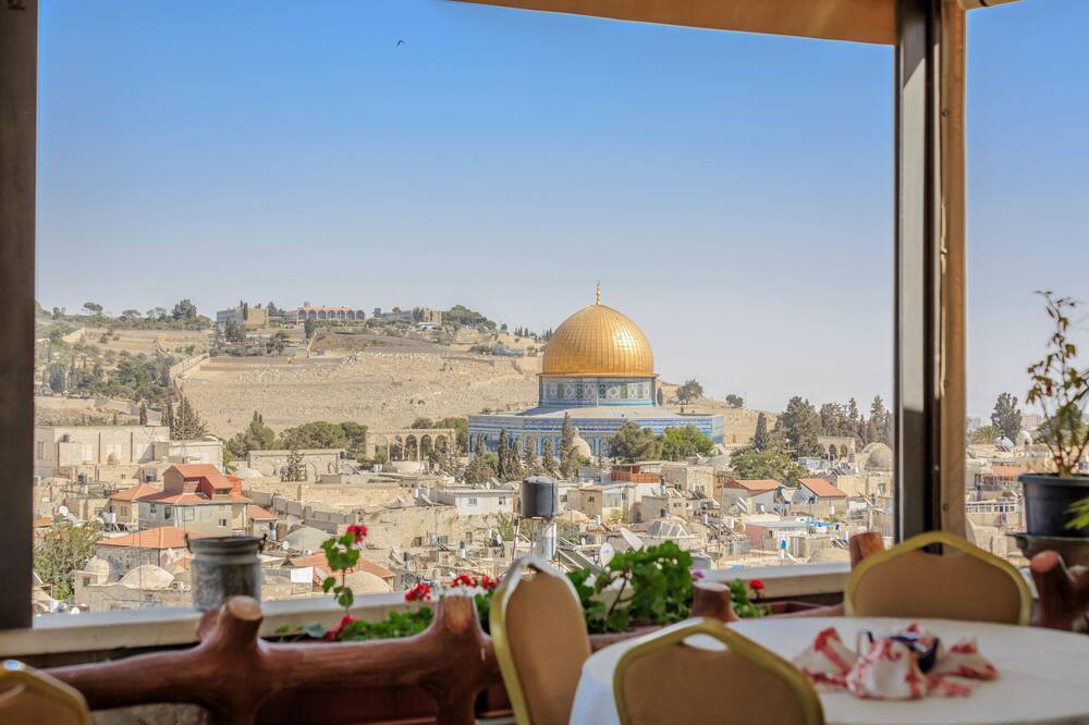 Hashimi Hotel