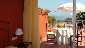 Double Room, Terrace, Sea View | Desk, rollaway beds, free WiFi