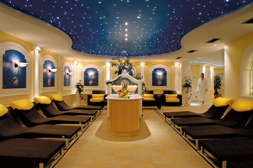 Cityhotel Goldener Adler B&B