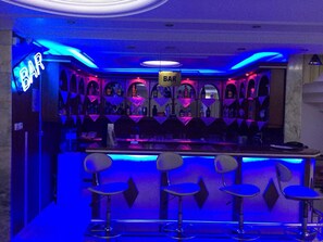 Bar (in der Unterkunft)