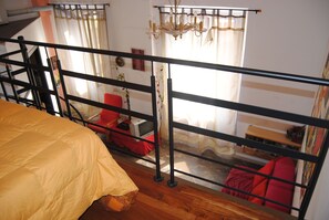 Leilighet – city, ikke-røyk, byutsikt | Oppholdsområde | TV