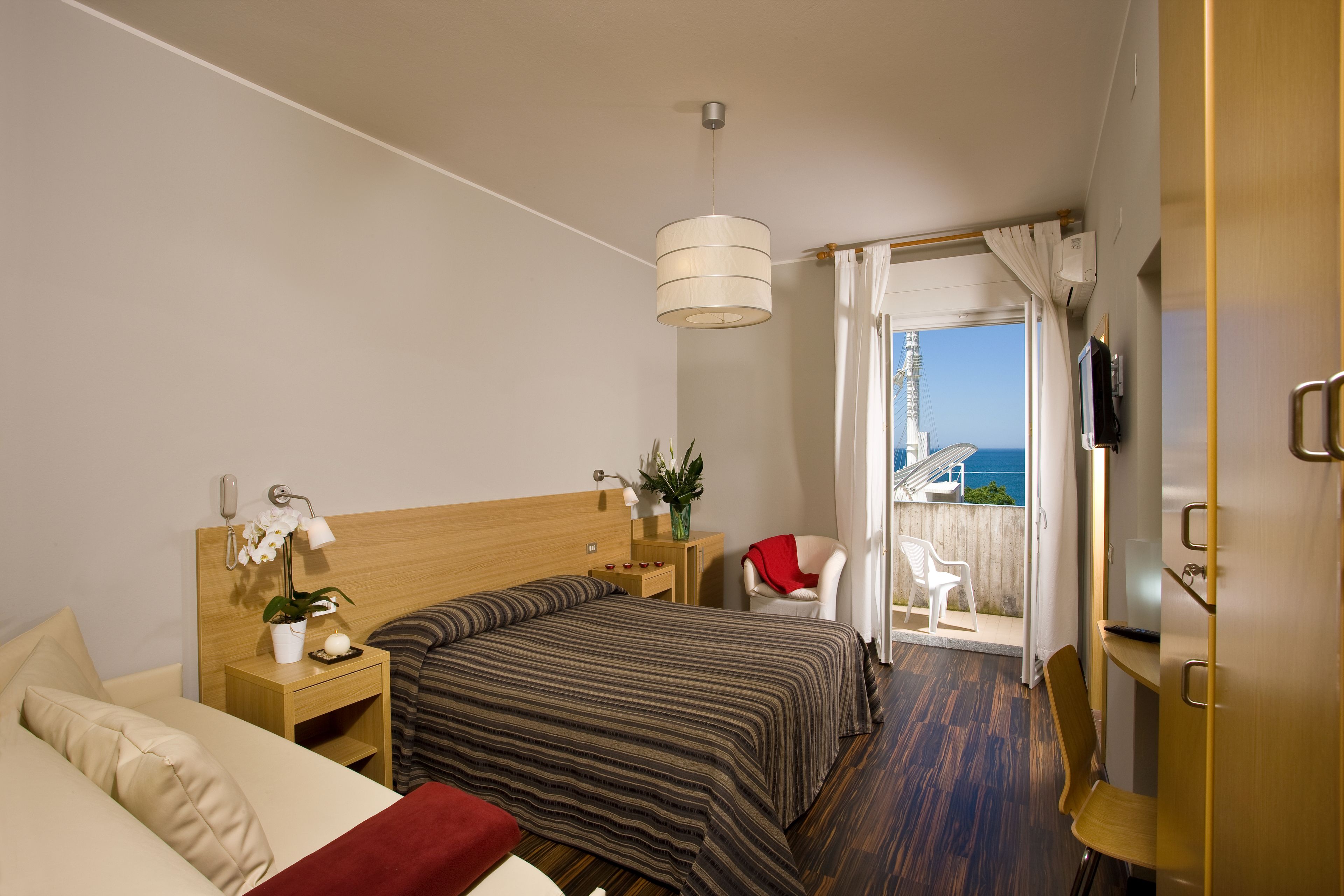 triple room, 1 queen bed with sofa bed | in-room safe, desk, rollaway beds, free wifi