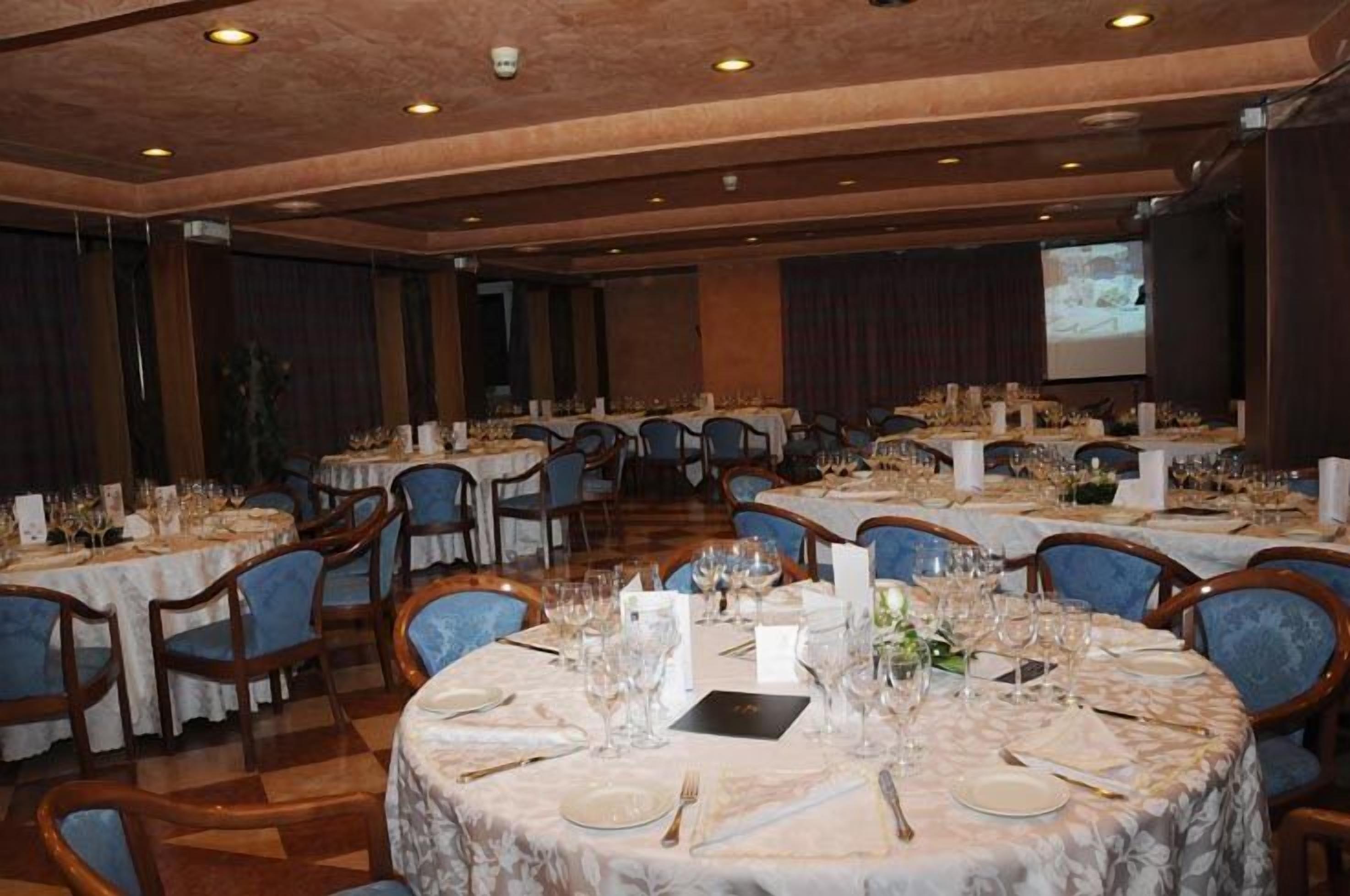 breakfast and dinner served, local cuisine